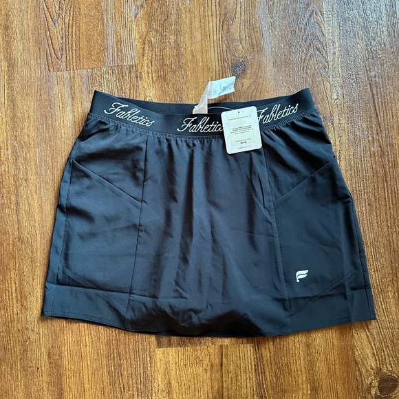 Fabletics skort - Picture 2 of 2